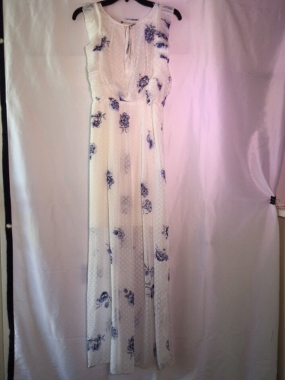 Chelsea & Violet NWT Swiss Dot Floral Maxi Dress Ivory Blue XS MSRP $138
